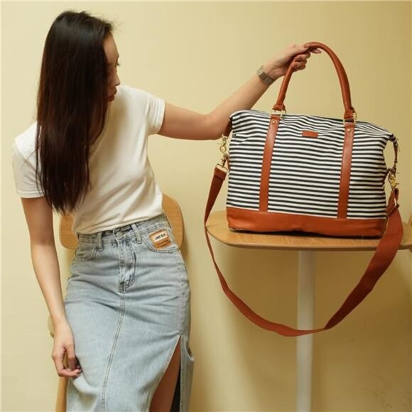 Women's Modern/Fitted, 16 x 12 x 8 inch Tote Bag - Picture 7 of 8